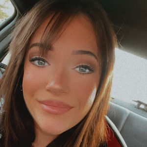 Meet your Posher, Allyson